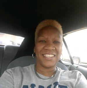 Meet your Posher, Glenda